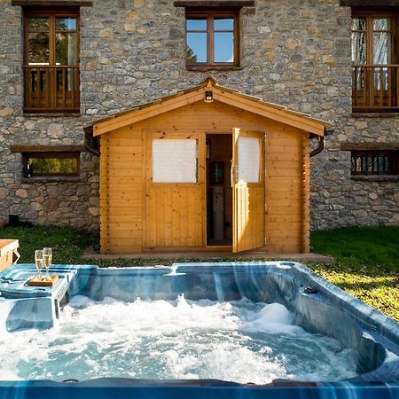 Отель Casa Rural Moli De Fornols Экстерьер фото