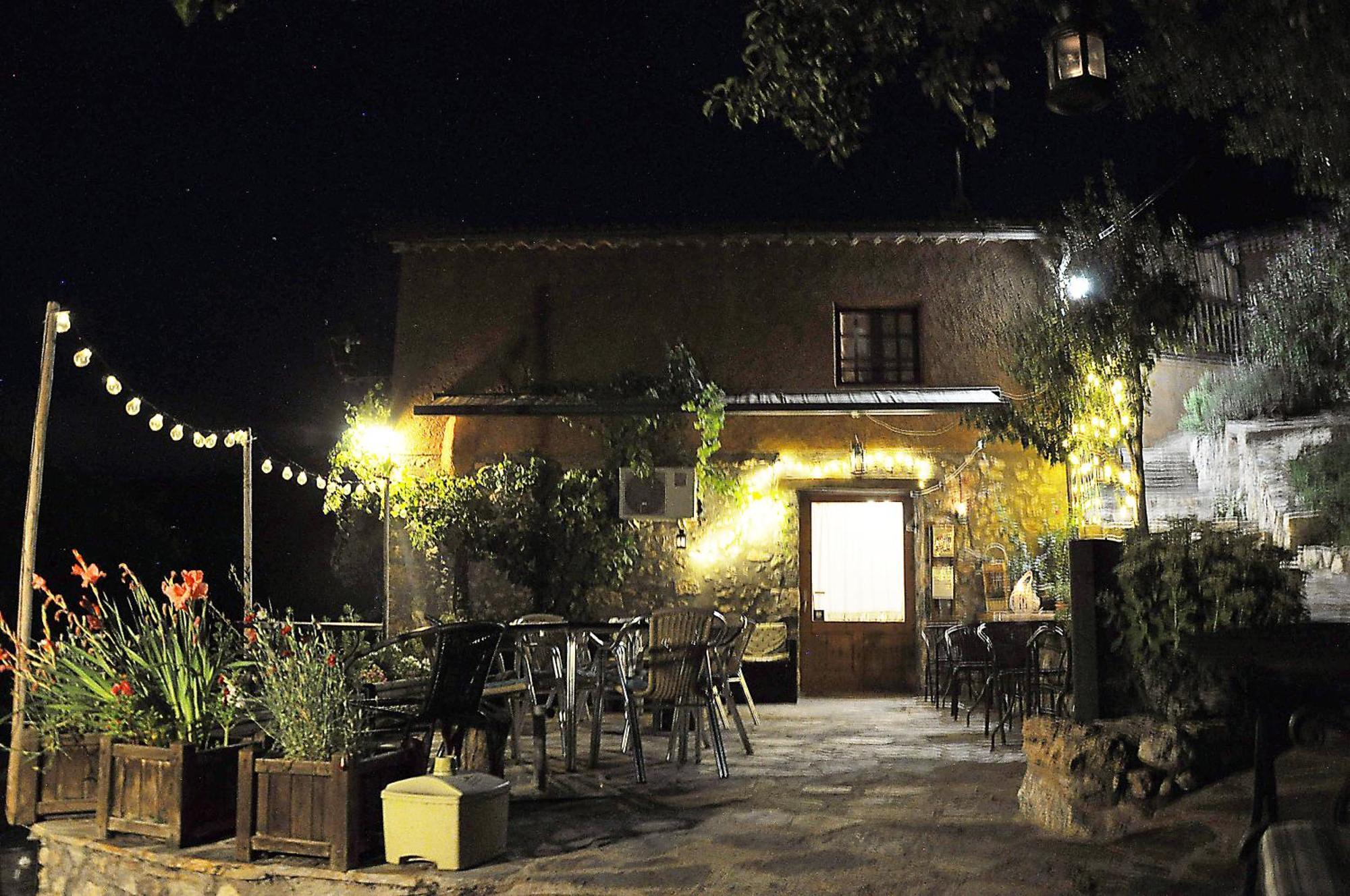 Отель Casa Rural Moli De Fornols Экстерьер фото